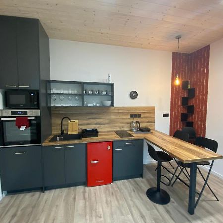 شقة Tiny House باردوبيتسه المظهر الخارجي الصورة